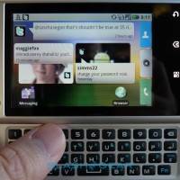 motorola-devour-verizon- 042-SlashGear