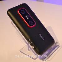 HTC-EVO-3D-SlashGear-08-slashgear