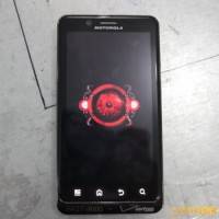 droid-bionic1-596×600-550×553