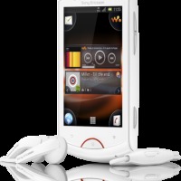 Sony-Ericsson-Live-with-Walkman-476×600-428×540