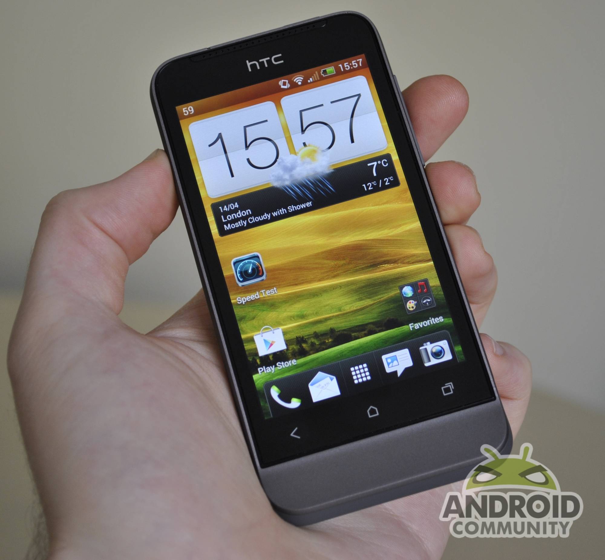 meisje Profeet barst HTC One V Review - Android Community