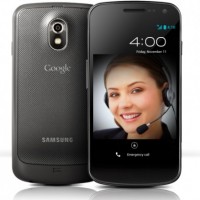 nexus_call_center_woman-580×438