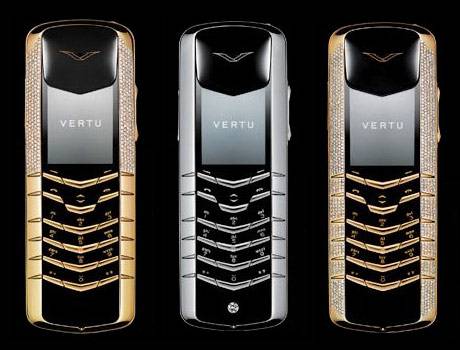 Мета верту. Vertu 3310. Верту смартфон 2022. Vertu золотой 2022. Vertu h800 слайдер.