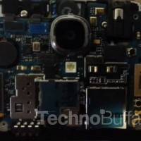 Samsung-Galaxy-S4-Teardown-Close-up-006