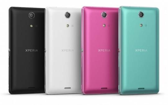 12_Xperia_ZR_Colour_Range-580x364