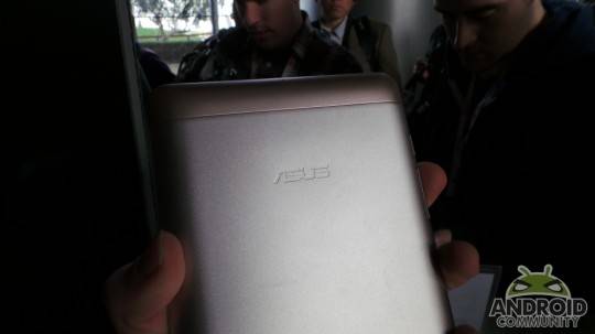 sg_asus_mwc2013_26-540x3031