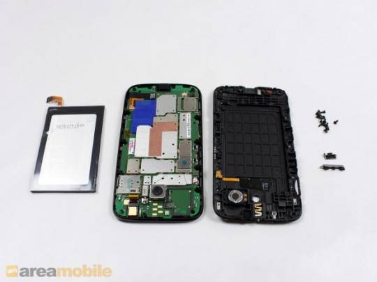 14-motorola-moto-g-teardown-16