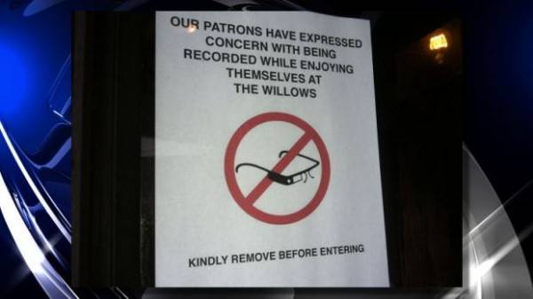 the-willows-google-glass-sign