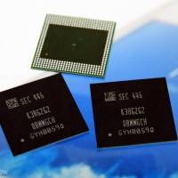 Samsung-Electronics-Starts-Mass-Production-of-Industry’s-First-8-Gigabit-LPDDR4-Mobile-DRAM
