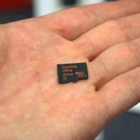 sandisk_200GB