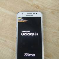 Samsung-Galaxy-J5-SM-J500-1