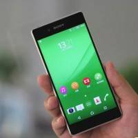 Sony-Xperia-Z4-Disassembly-_1