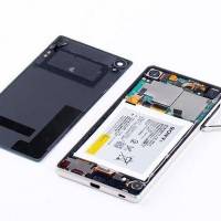 Sony-Xperia-Z4-Disassembly-_2
