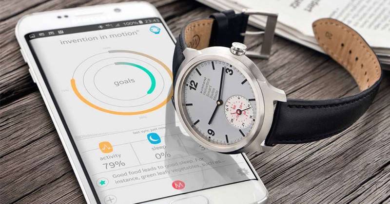 Helvetica 1 smartwatch