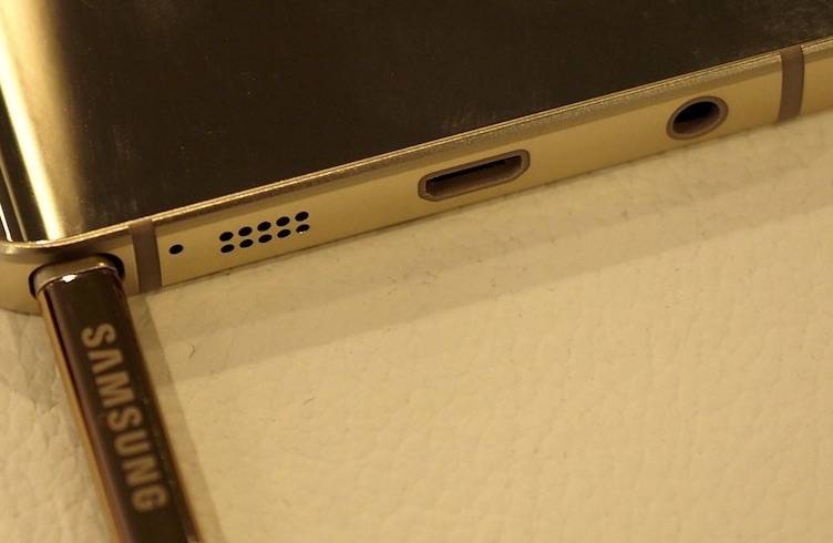 Samsung Galaxy Note 6 USB Type C