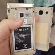 Samsung Galaxy Folder 2 d