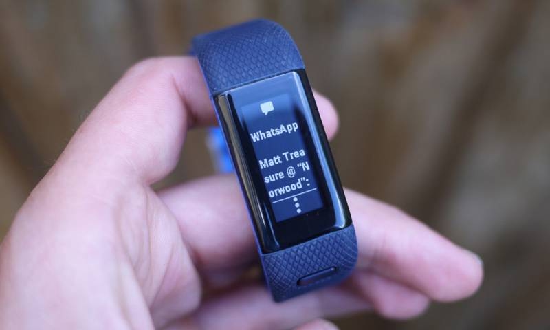 whatsapp fitbit charge 3