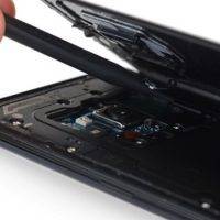 Samsung Galaxy S8+ Teardown 4