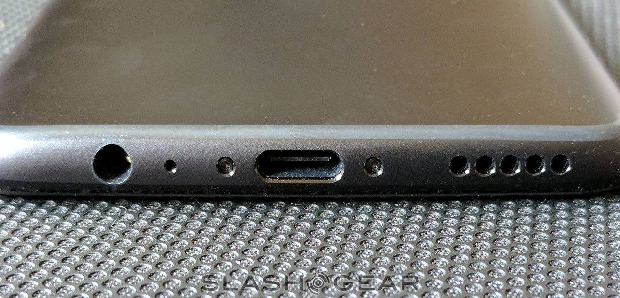 OnePlus 5 doesn’t switch audio channels with orientation Android