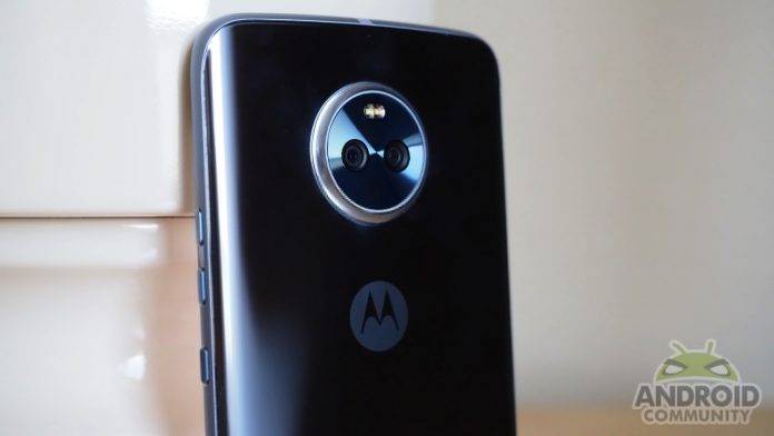 Motorola Moto X4