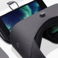 Pixel 2 and Daydream View