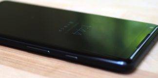 Google Pixel 2 Always On Display