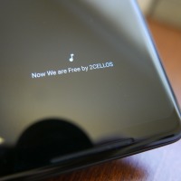 Google-Pixel-2-XL-Now-Playing-02