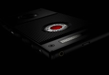RED’s Hydrogen One holographic phone to ship by summer
