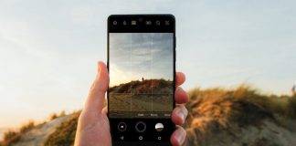 Essential Camera App