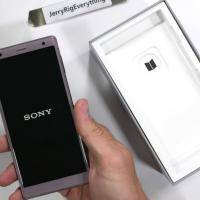 Sony Xperia XZ2 Durability Test 3