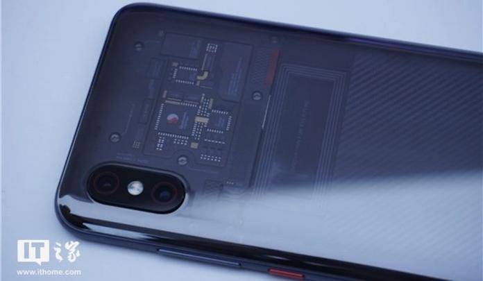 Прозрачность смартфона xiaomi mi 8 explorer edition оказалась фальшивой