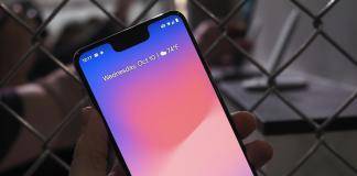 Google Pixel 3 XL Notch Hide Option