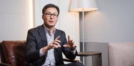 Hark sang Kim Samsung Smartphone Innovation