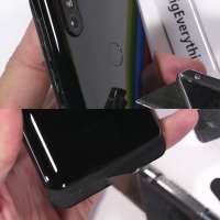 Xiaomi Mi Mix 3 Durability Test 9