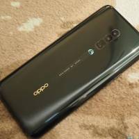 OPPO Reno