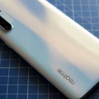 Realme XT