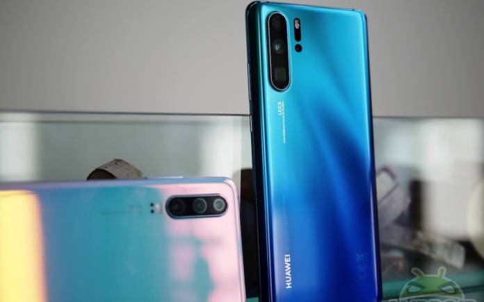 Huawei P30 EMUI 10 Huawei P30 Pro