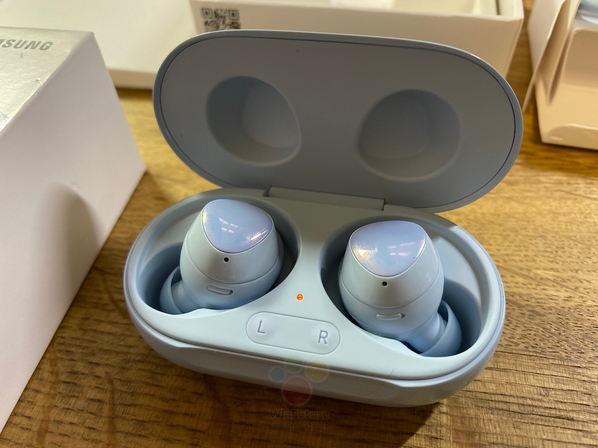 Samsung Galaxy Buds+ gets hands-on review before launch - Android Community