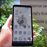 HiSense phone color e-ink technology April 13 2020