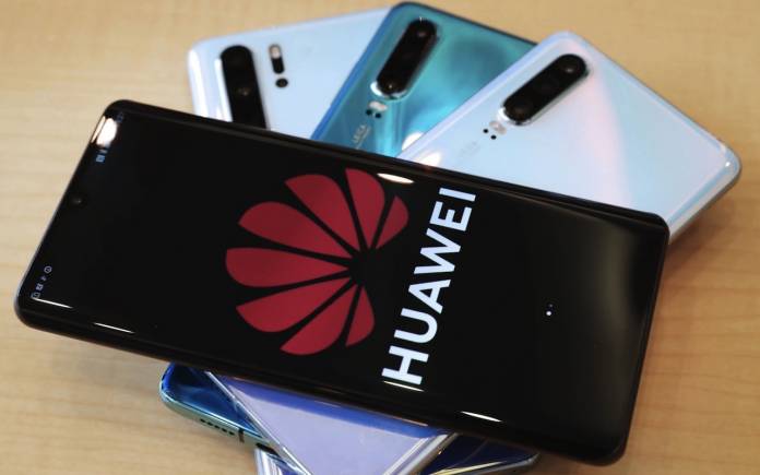 Huawei overtakes Samsung 2020