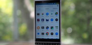 BlackBerry 5G Android Keyboard Phone