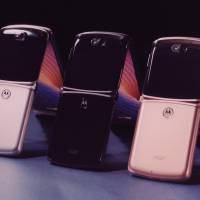 Motorola RAZR 5G Colors