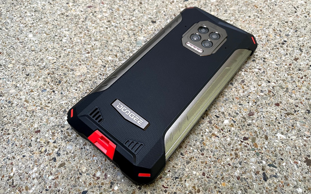 Doogee launches rugged mid-ranger with monster battery