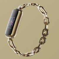 Fitbit Luxe Special Edition gorjana Soft Gold Stainless Steel Parker Link Bracelet