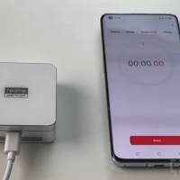 Realme MagDart Charging