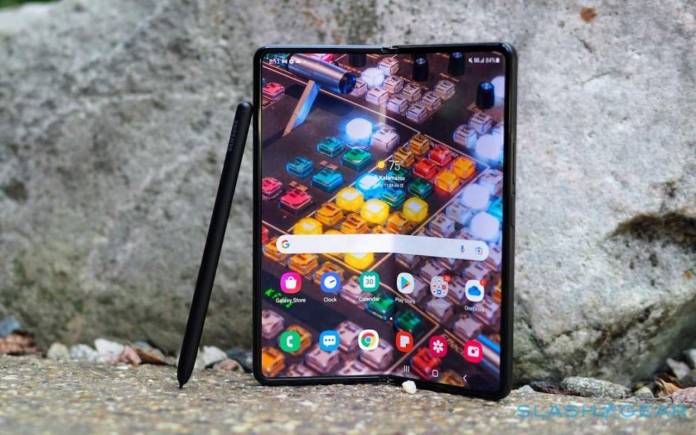 Samsung Galaxy Z Fold3 Breakability