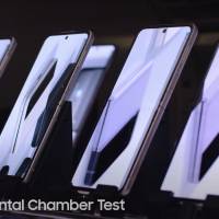 Samsung Foldable Phone Environmental Chamber Test