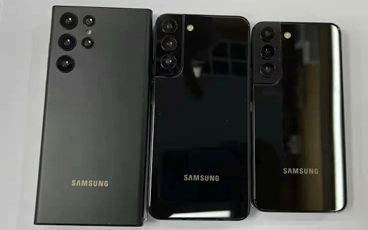 Samsung Galaxy S22 models