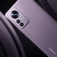 Xiaomi 12 Purple Glass